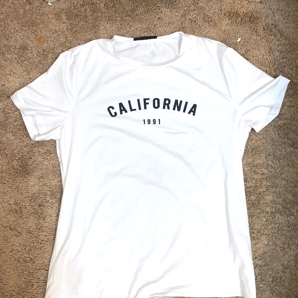 Really cute, very white, goes with anything